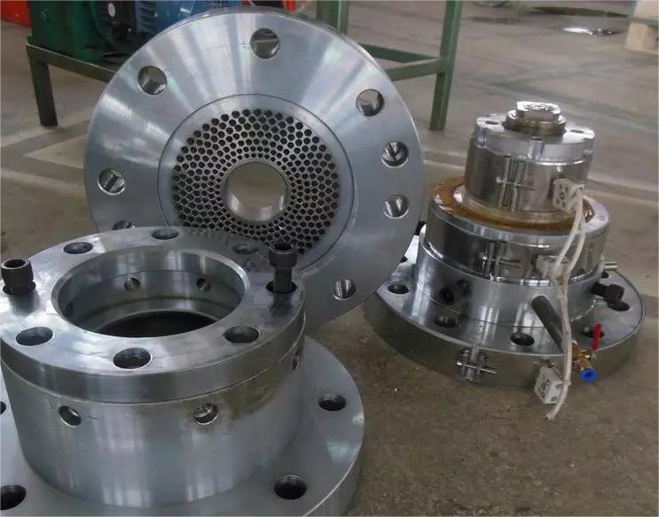 serê Extruder û qalibekî